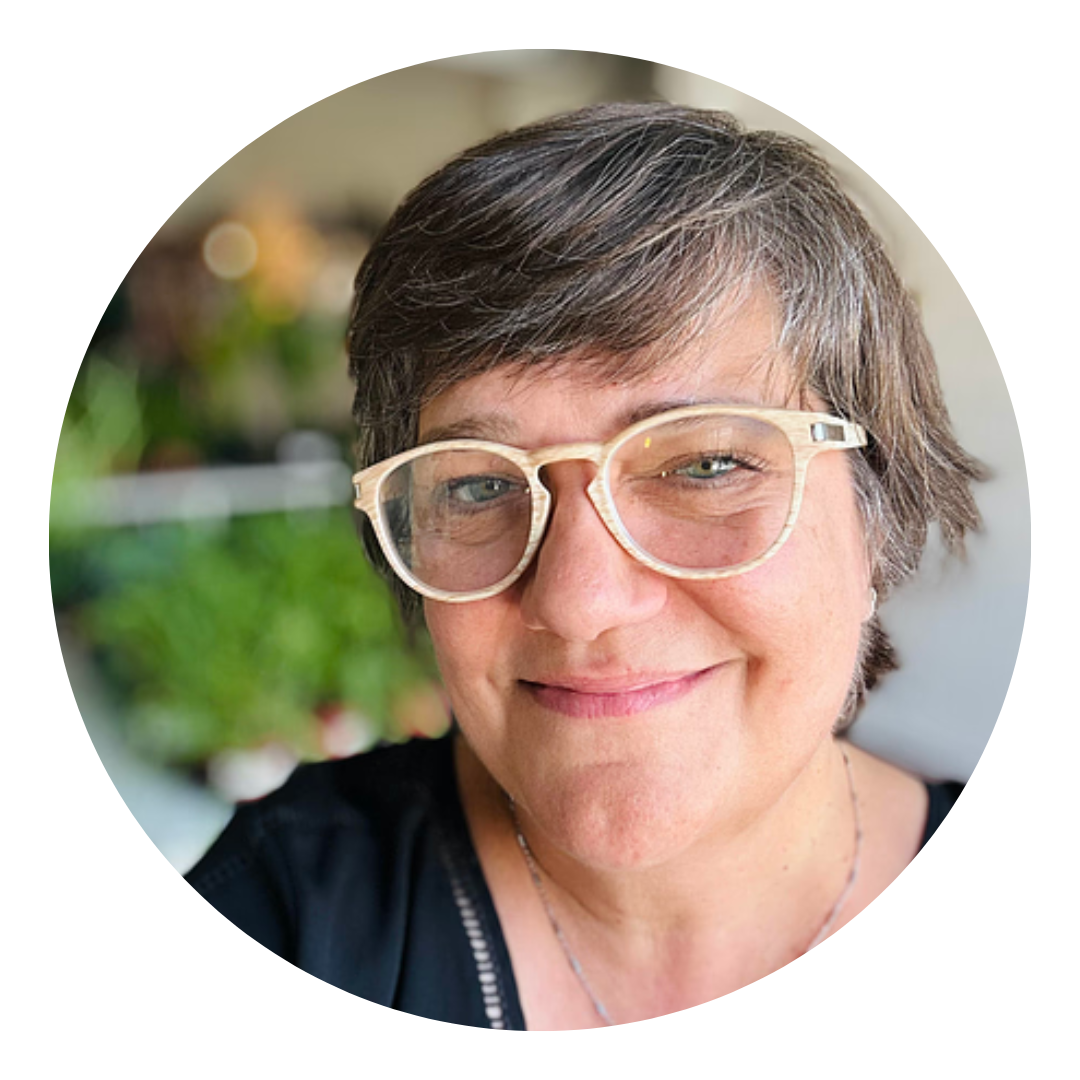 Gretchen Weller Mertes headshot